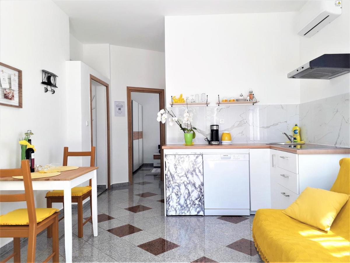A.B.Kvarner Apartment Rijeka Exterior photo
